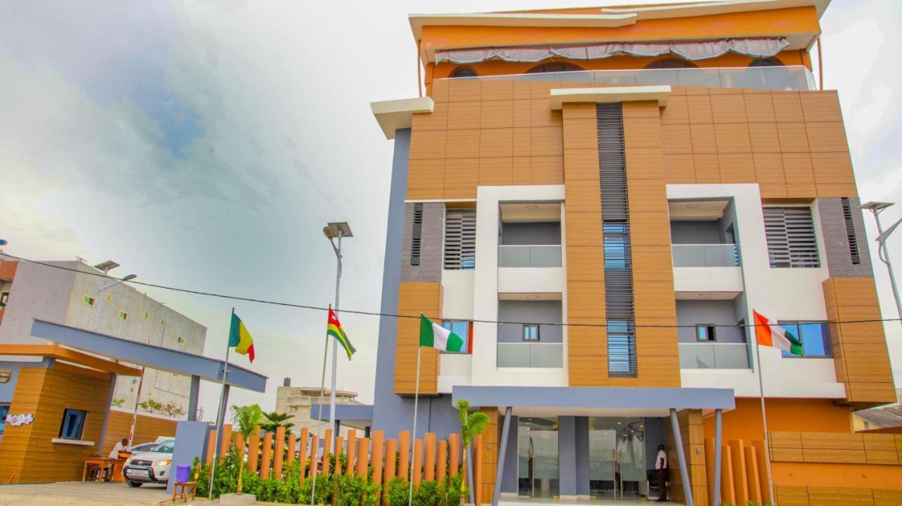 Hotel La Casa Cielo Cotonou Ngoại thất bức ảnh
