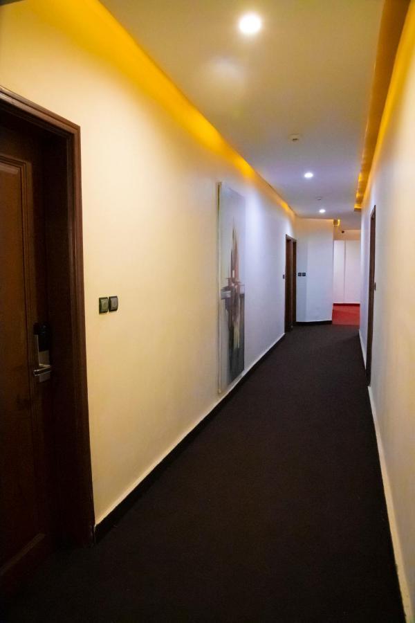 Hotel La Casa Cielo Cotonou Ngoại thất bức ảnh