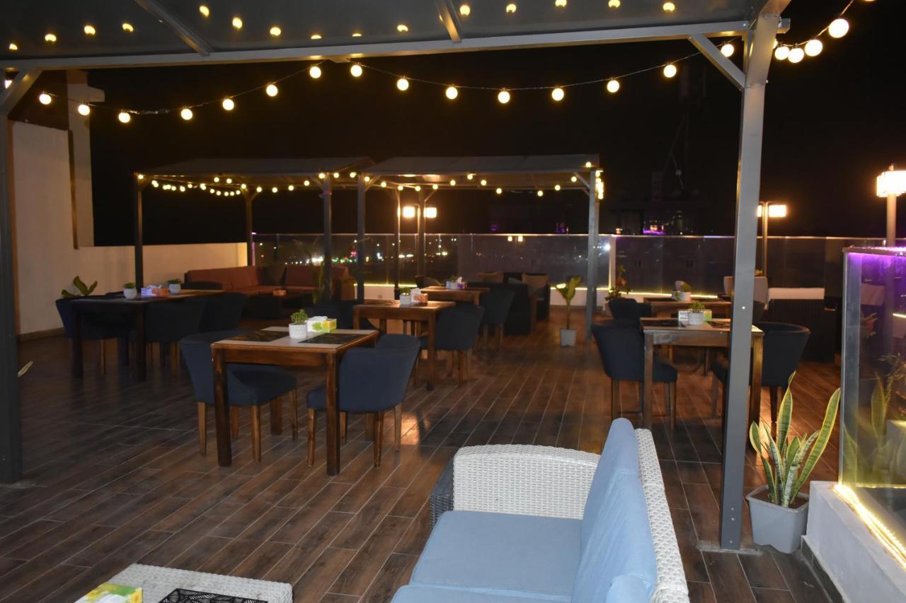 Hotel La Casa Cielo Cotonou Ngoại thất bức ảnh